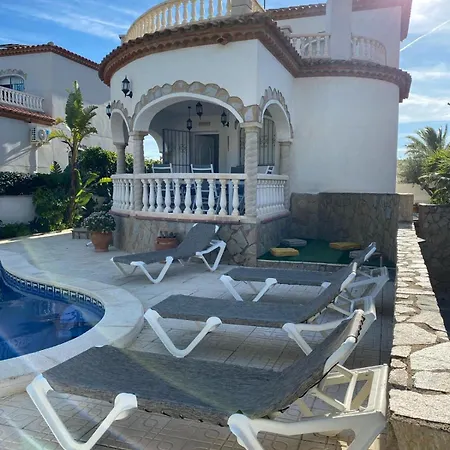 Casa Ricarda Casa de Férias *