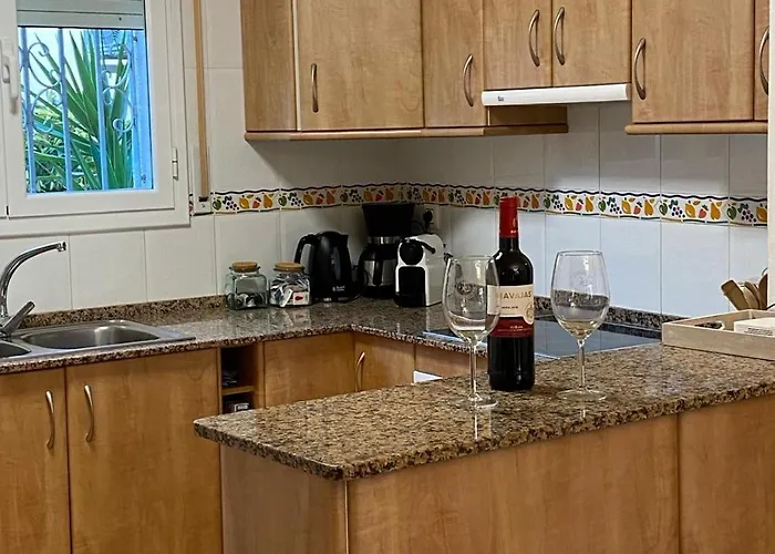 Casa Ricarda بيت للعطل